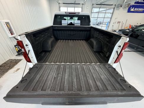 Used 2023 Chevrolet Silverado 1500 LTZ AWD/4WD image 20
