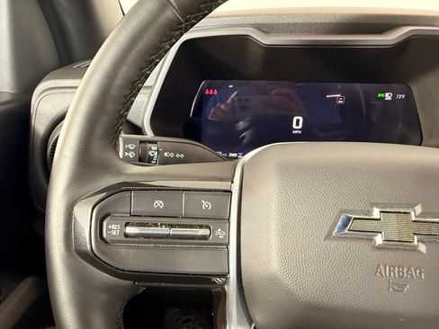 Used 2025 Chevrolet Colorado Trail Boss AWD/4WD image 30