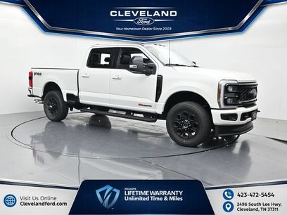 New 2026 Ford F350 Lariat w/ Black Appearance Package