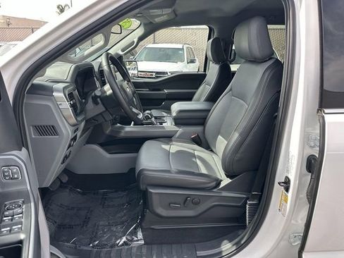 Used 2025 Ford F150 Lariat image 18