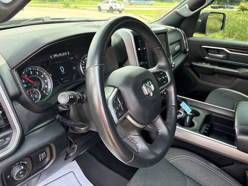 Used 2022 RAM 1500 Big Horn AWD/4WD image 29