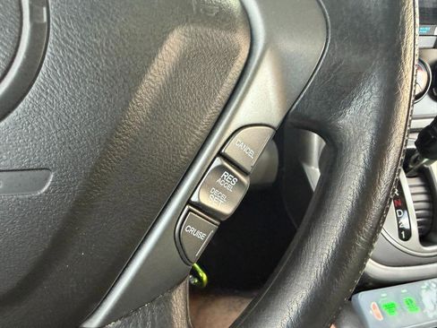 Used 2010 Honda Element EX image 31