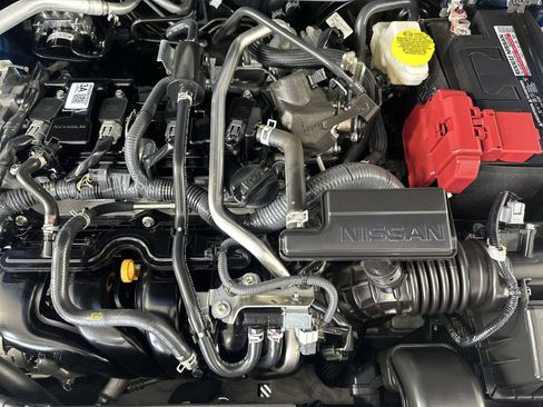Certified 2025 Nissan Sentra SR w/ SR Premium Package FWD image 28