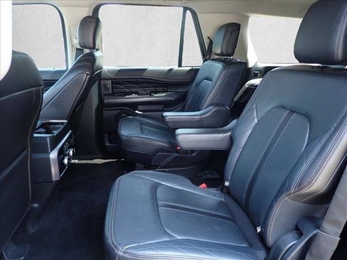 Used 2020 Ford Expedition Platinum AWD/4WD image 9