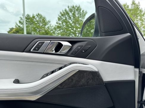 Used 2026 BMW X5 xDrive40i w/ Climate Comfort Package image 20