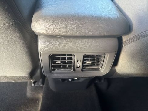 Used 2019 Toyota RAV4 XLE w/ Convenience Package AWD/4WD image 23