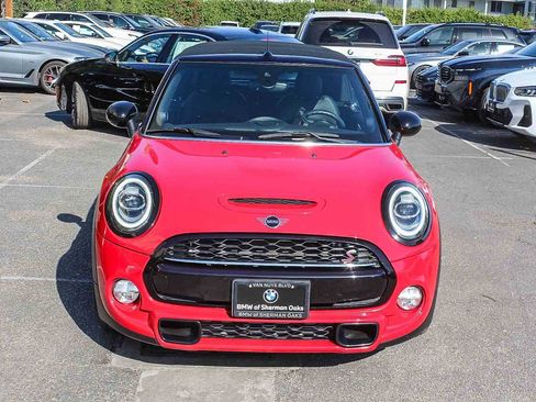 Used 2019 MINI Cooper S w/ Premium Package image 3