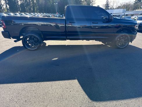 Used 2024 RAM 3500 Laramie w/ Night Edition image 9