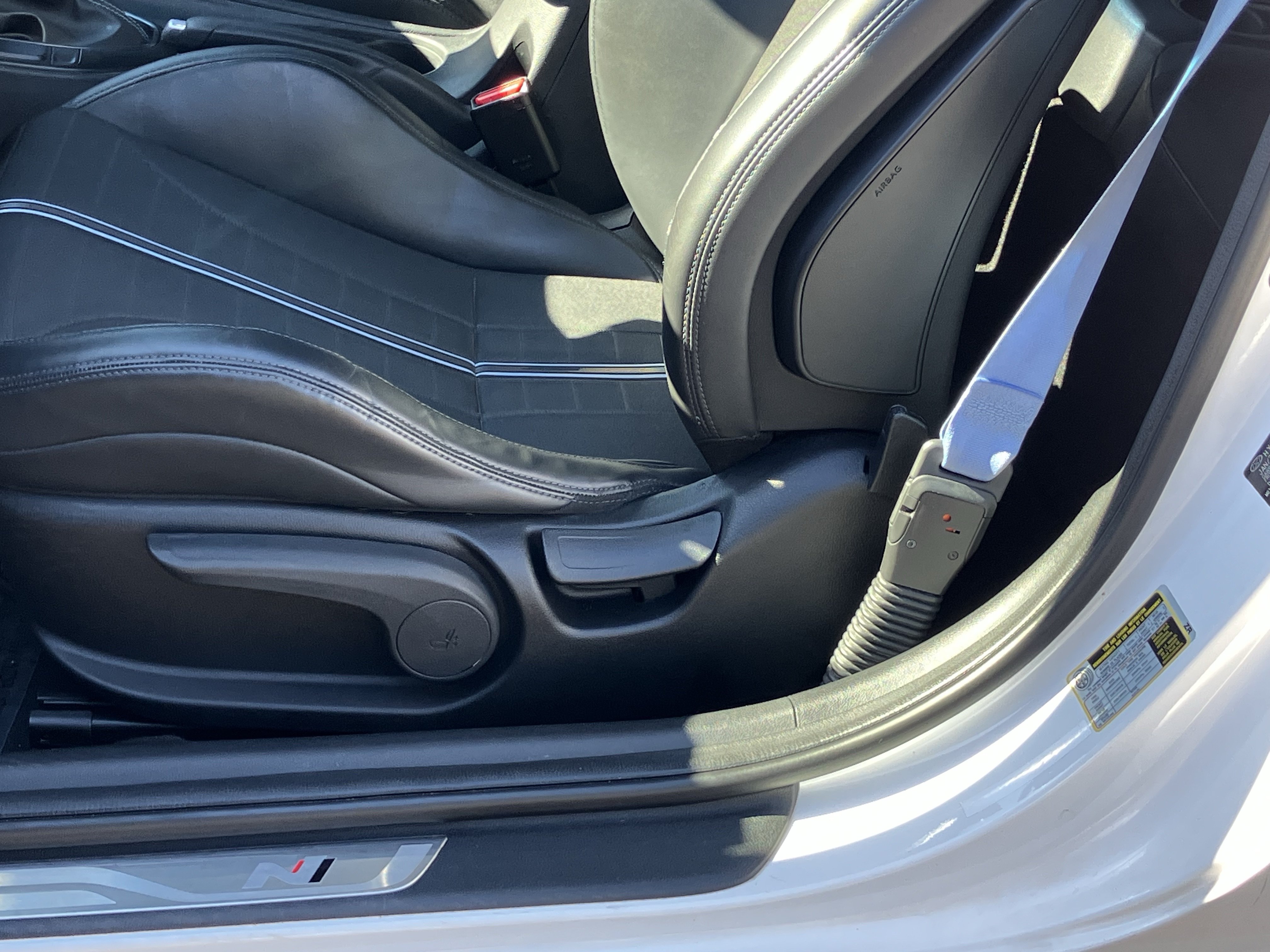 Used 2021 Hyundai Veloster N FWD image 17