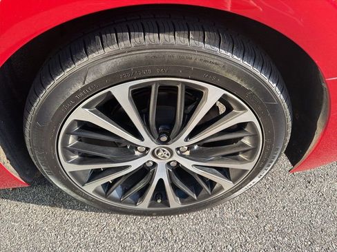 Used 2019 Toyota Camry SE image 22