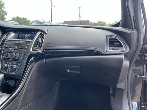 Used 2016 Buick Cascada Premium image 28