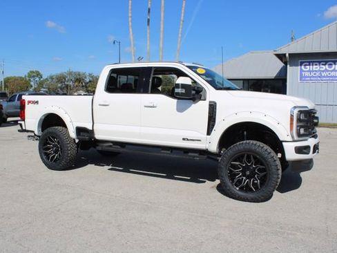 Used 2023 Ford F250 Lariat w/ Lariat Ultimate Package image 15