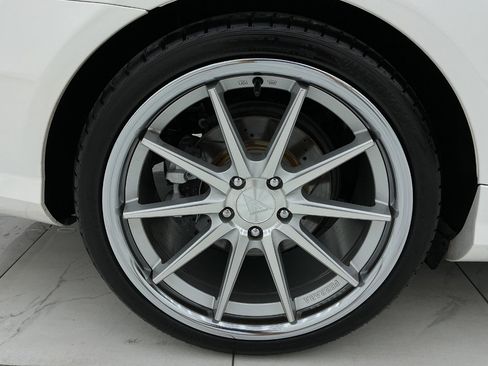 Used 2013 Mercedes-Benz E 550 Coupe image 45