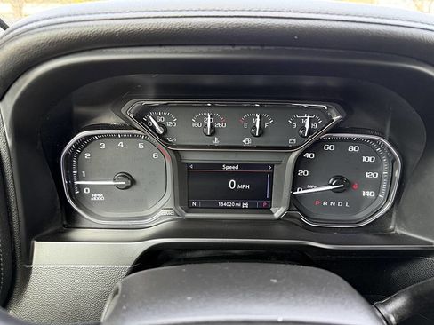 Used 2022 GMC Sierra 1500 Elevation image 11