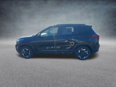 Used 2026 Kia Seltos S image 13