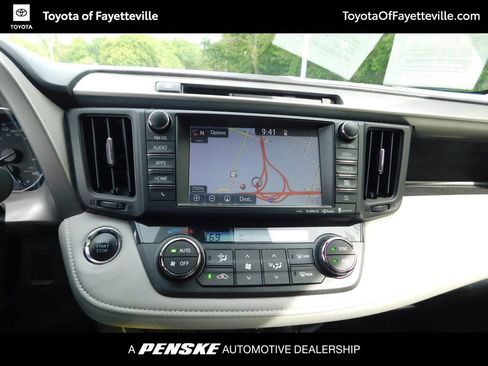Used 2016 Toyota RAV4 Limited AWD/4WD image 6