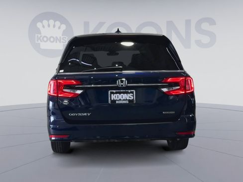 Used 2023 Honda Odyssey Touring image 10