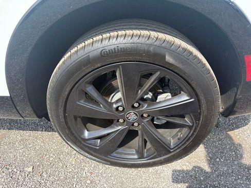 Used 2024 Buick Envision Sport Touring AWD/4WD image 22