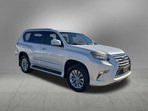 Used 2014 Lexus GX 460 image 8