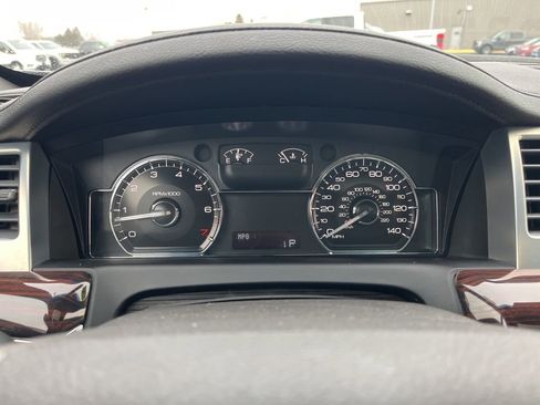 Used 2009 Lincoln MKS AWD image 17