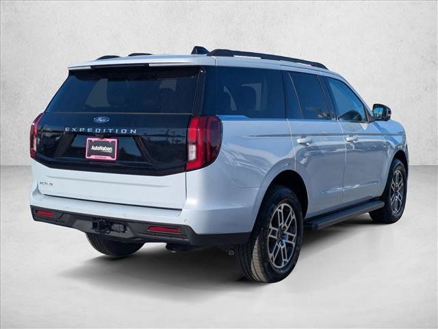 New 2026 Ford Expedition Active RWD image 2