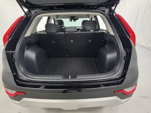 New 2026 Kia Niro LX FWD image 15