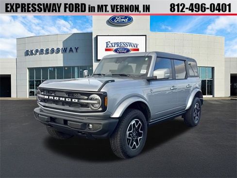 Used 2024 Ford Bronco Outer Banks image 1
