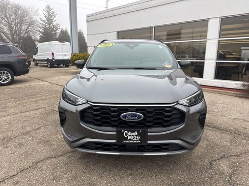 Used 2024 Ford Escape ST-Line w/ Tech Pack #1 image 5