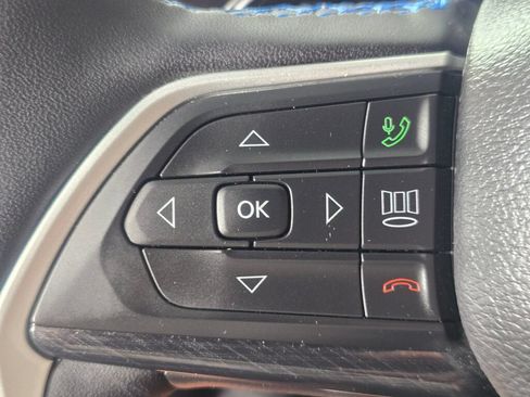 Used 2022 Jeep Grand Cherokee Trailhawk AWD/4WD image 38