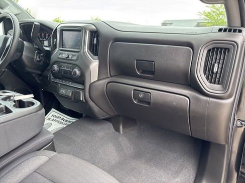 Used 2025 Chevrolet Silverado 1500 Custom w/ Turbomax Blackout Package AWD/4WD image 19