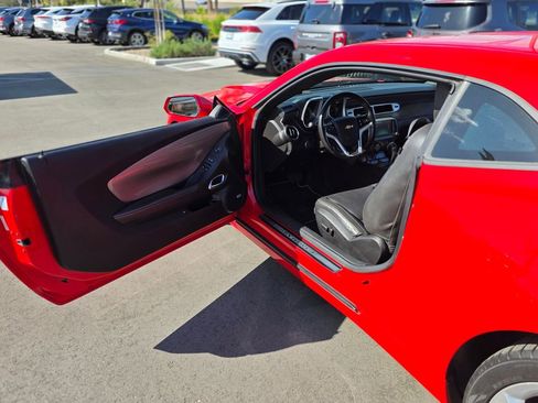 Used 2015 Chevrolet Camaro SS w/ RS Package RWD image 32