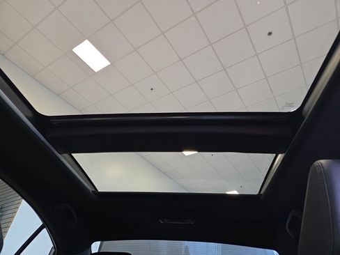 Used 2025 Toyota Camry XSE image 13