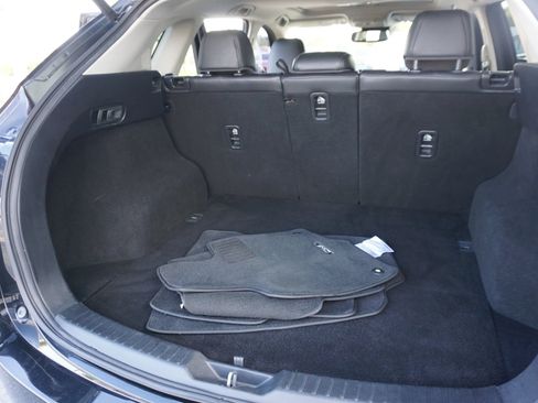 Used 2018 MAZDA CX-5 Touring w/ Preferred Equipment Package AWD/4WD image 16
