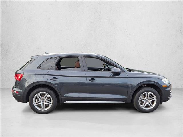 Used 2018 Audi Q5 2.0T Premium w/ Convenience Package AWD/4WD image 4
