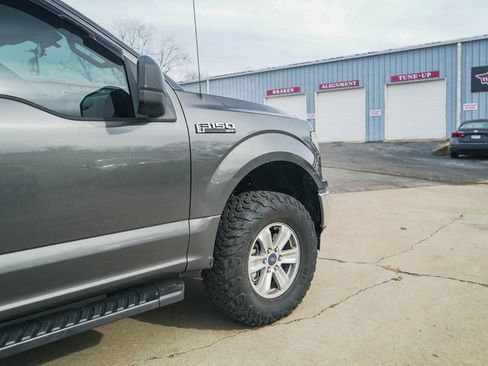 Used 2018 Ford F150 XLT image 29