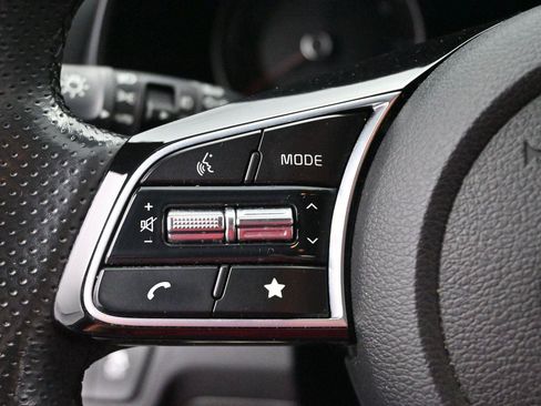 Used 2022 Kia Forte GT-Line FWD image 16