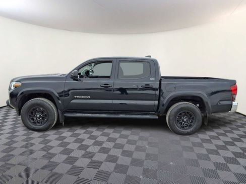 Certified 2020 Toyota Tacoma SR5 image 10