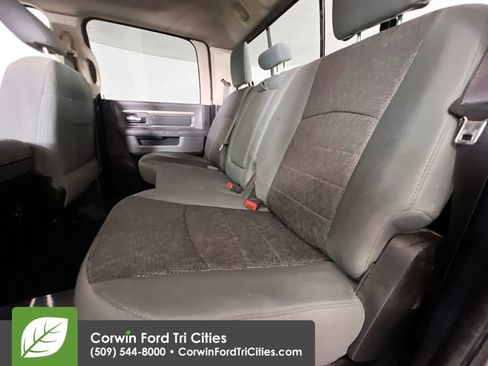 Used 2014 RAM 3500 SLT w/ Luxury Group image 26