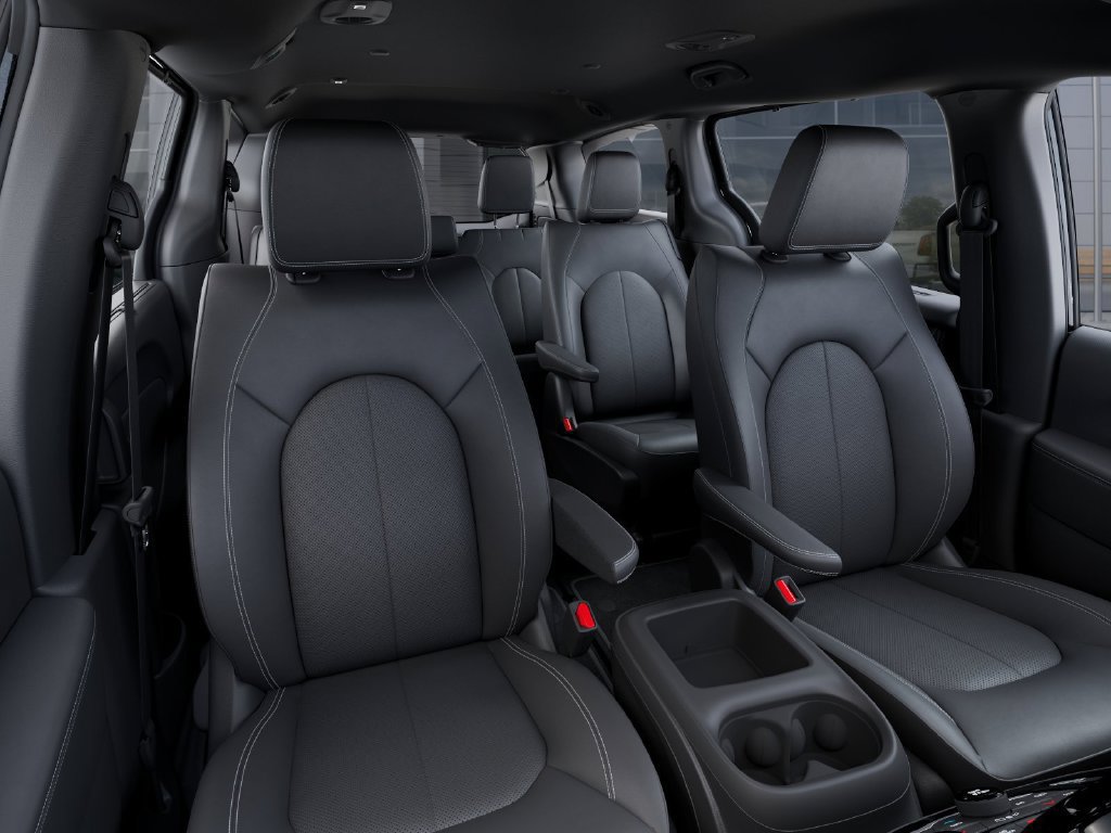 New 2026 Chrysler Pacifica Select FWD image 16