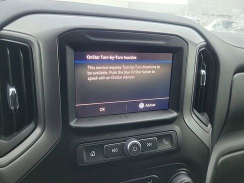 Used 2020 Chevrolet Silverado 1500 Custom w/ Custom Value Package image 19