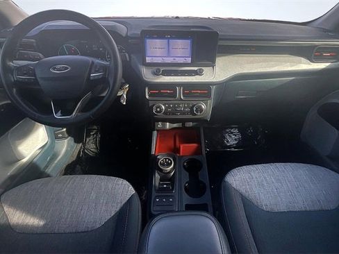 Certified 2023 Ford Maverick XLT w/ XLT Luxury Package image 15