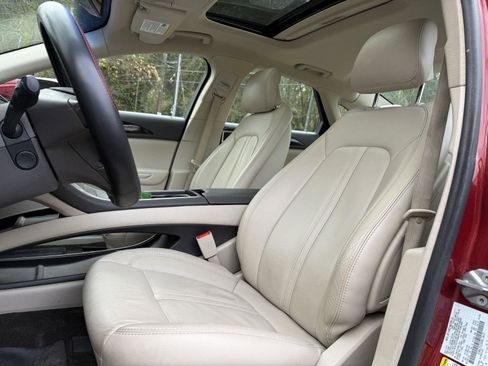 Used 2016 Lincoln MKZ Hybrid w/ Equipment Group 500A Select image 2