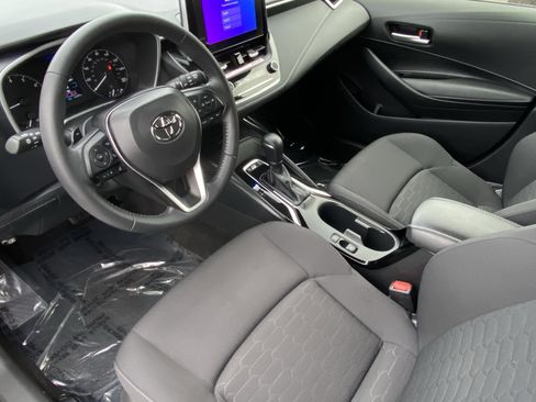 Certified 2024 Toyota Corolla SE image 25