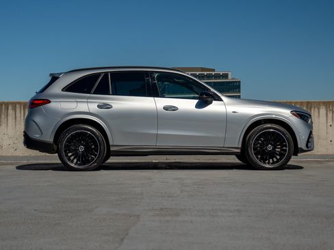 Certified 2025 Mercedes-Benz GLC 350e 4MATIC image 6