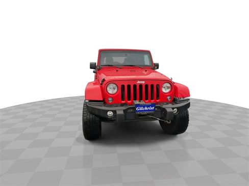 Used 2015 Jeep Wrangler Unlimited Sahara w/ Max Tow Package image 3