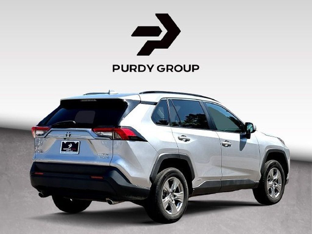 Certified 2024 Toyota RAV4 XLE AWD/4WD image 8