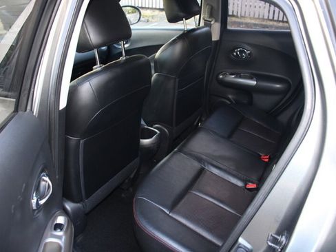 Used 2013 Nissan Juke SL w/ Midnight Edition AWD/4WD image 16
