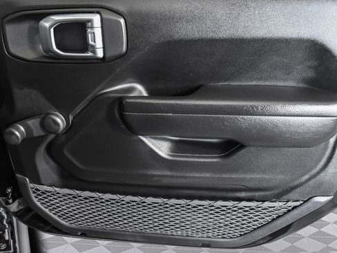 Used 2023 Jeep Wrangler Sport image 28