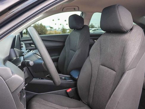 Certified 2024 Honda Accord LX image 17