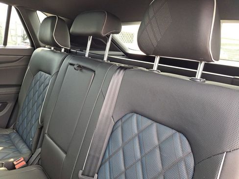 New 2026 Volkswagen Atlas Cross Sport SEL Premium R-Line image 26